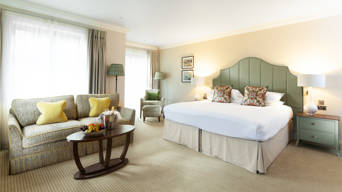 Lyne Houserm47 Wide1