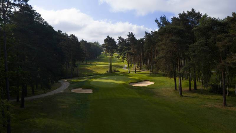 Longcross 15Th 0262 D FOXHILLJ WEB