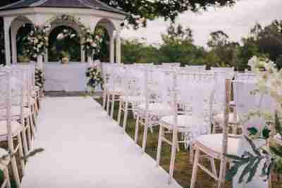 Outdoor wedding ceremony (2)