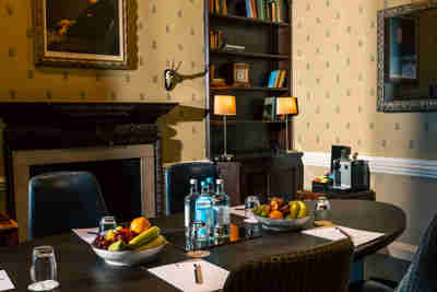Meeting room (6)