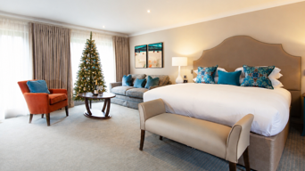 Christmas Hotel Room